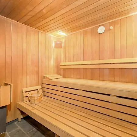 Baltin With Gym Sauna & Swimming Pool By Renters * Mielenko