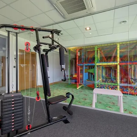 Lejlighed Baltin With Gym Sauna & Swimming Pool By Renters *